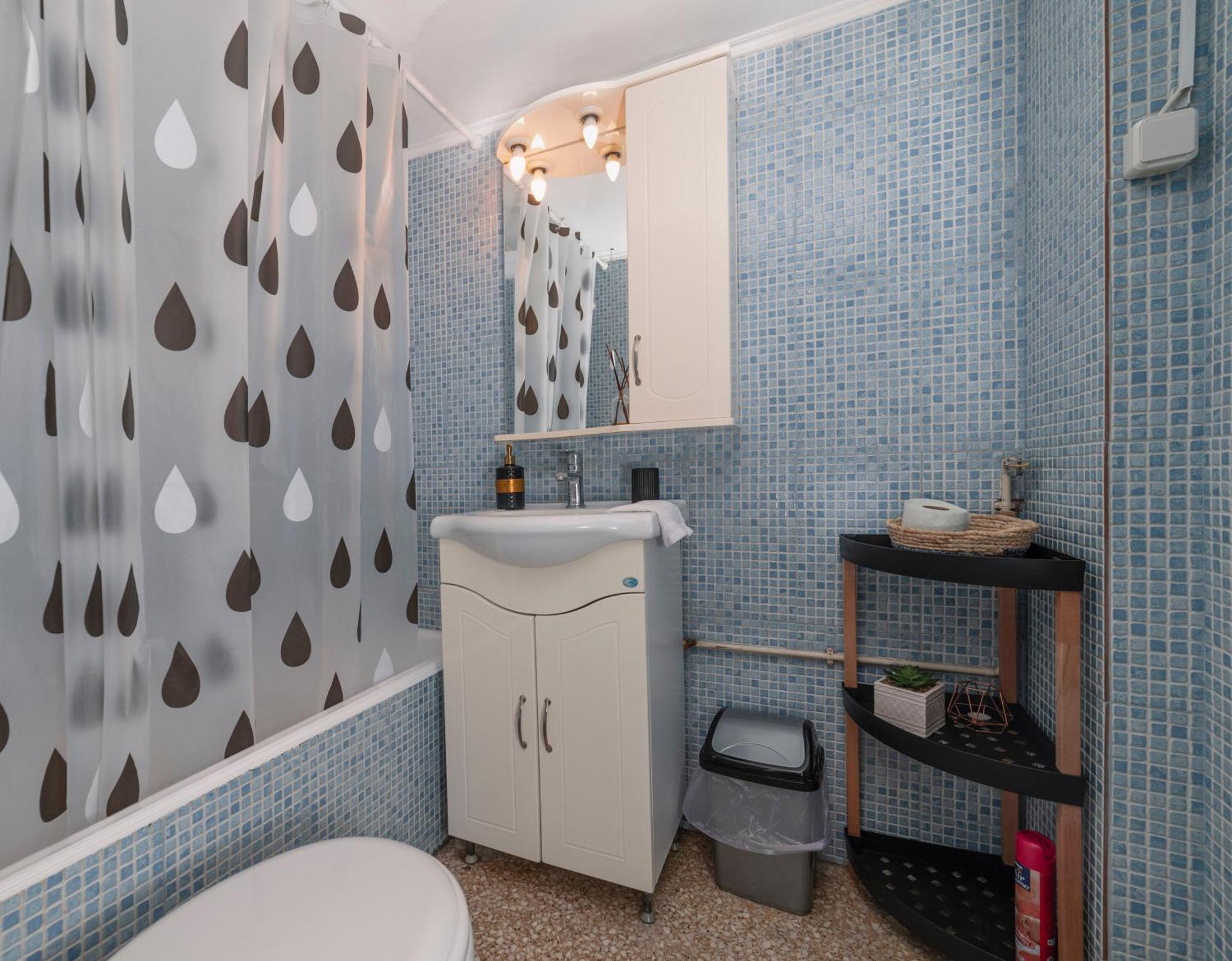 Local Urban Living 2Bd Apartment In Атина Екстериор снимка